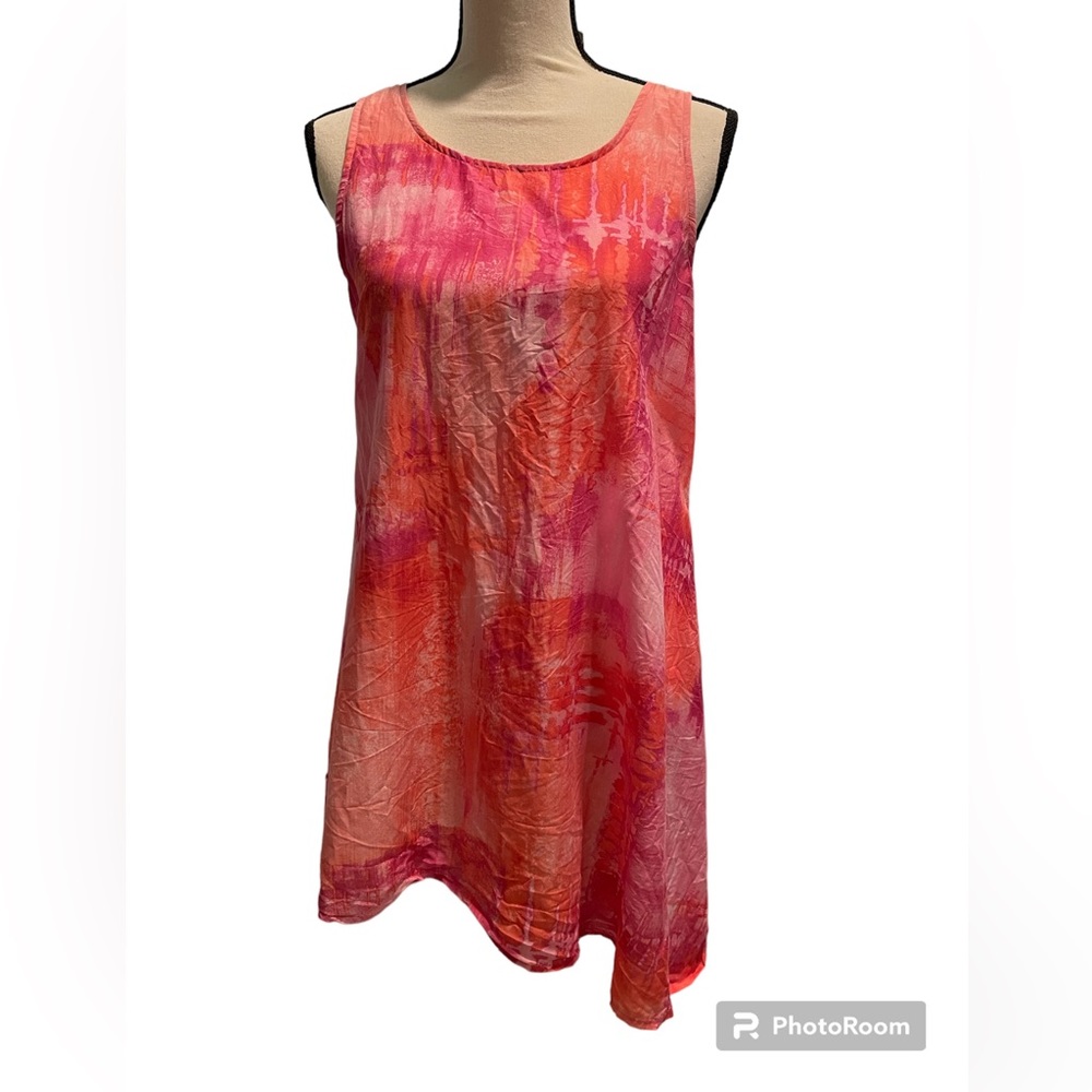Jones New York cotton/silk asymmetrical tie dye tank. Excellent condition.